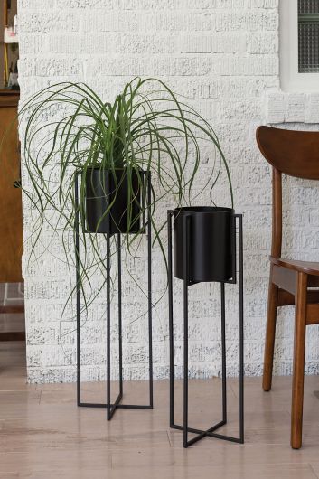 Philo Plant Stand
